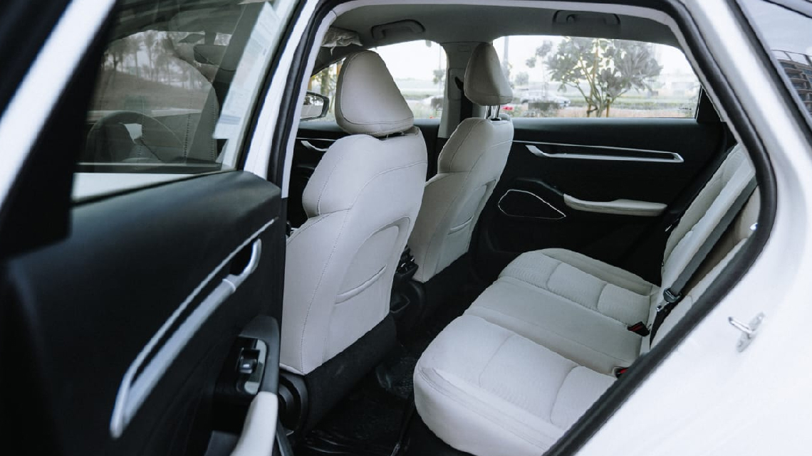 Geely EMGRAND carousel
